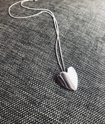 LOVEHEART necklace