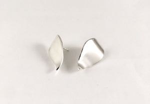 LEAF earrings