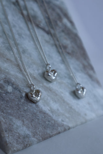 CHUBBY HEART necklace
