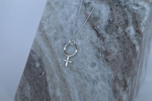 WOMAN POWER necklace